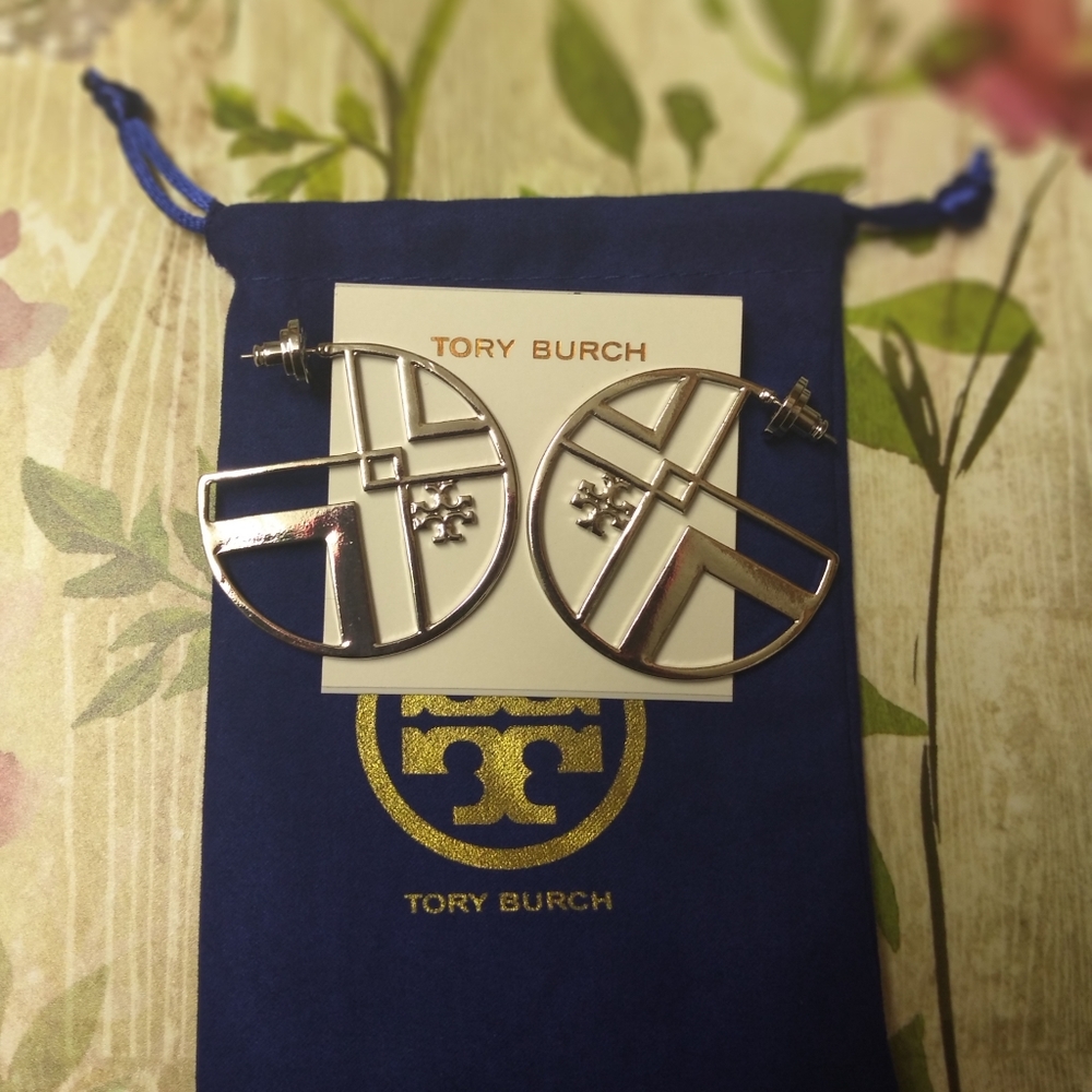 Tory burch silver hoops EARRINGS